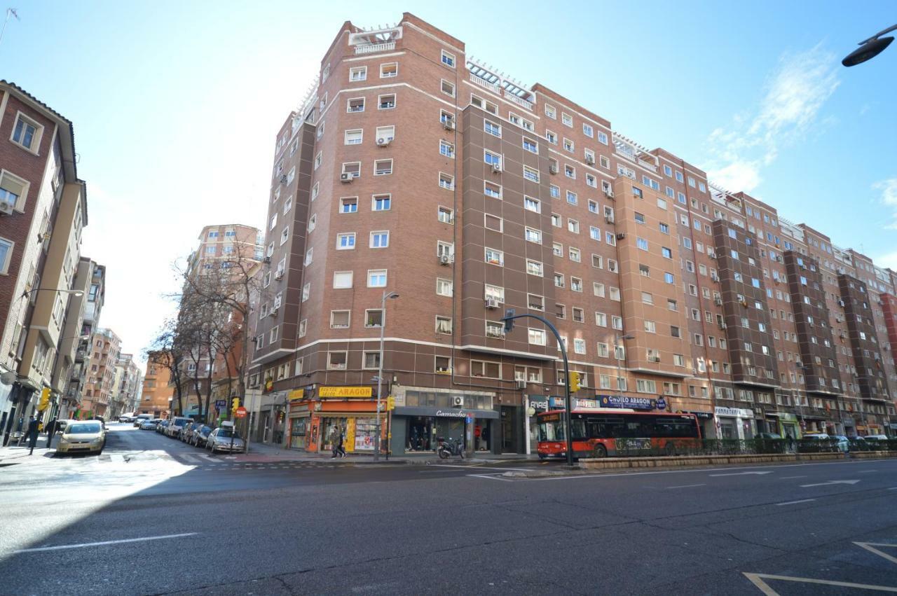 Apartamento Fleta Apartment Zaragoza Luaran gambar