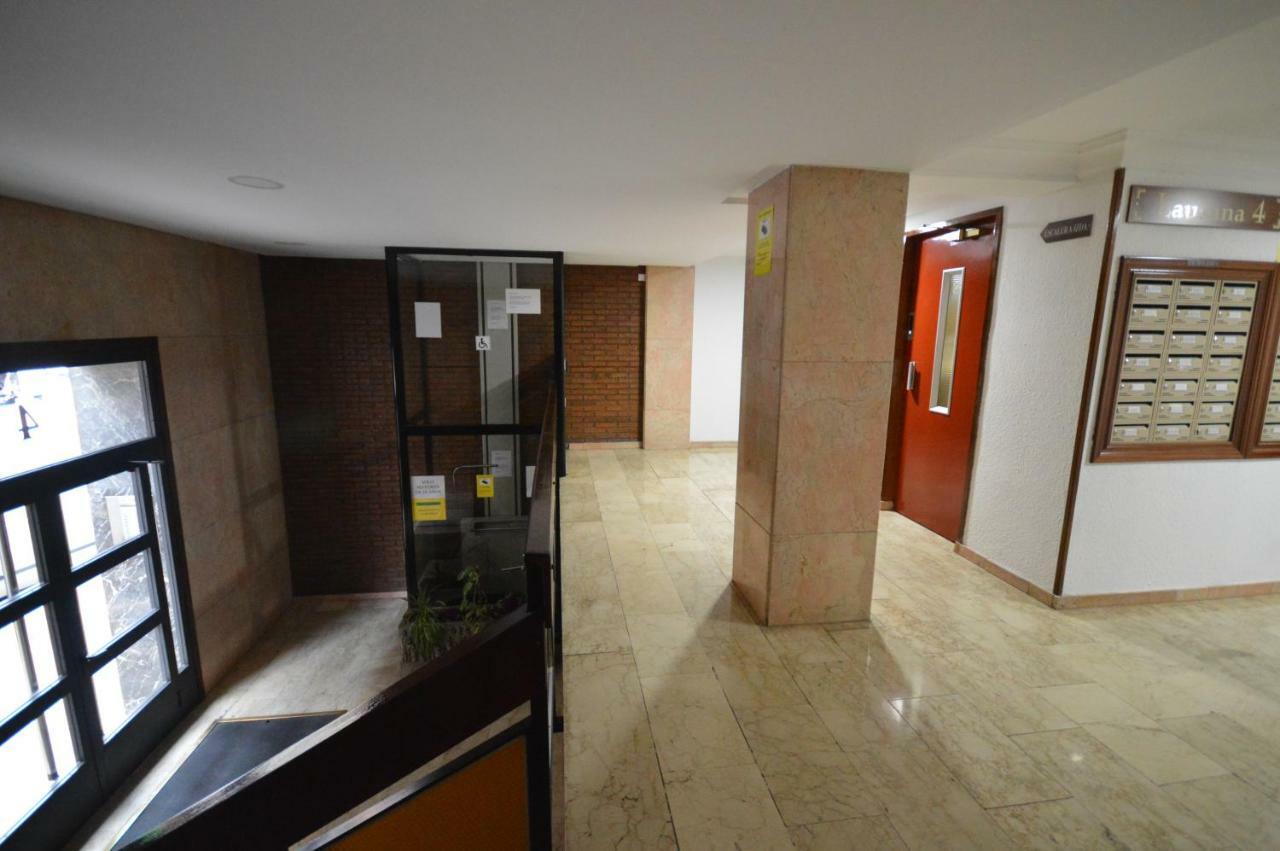 Apartamento Fleta Apartment Zaragoza Luaran gambar