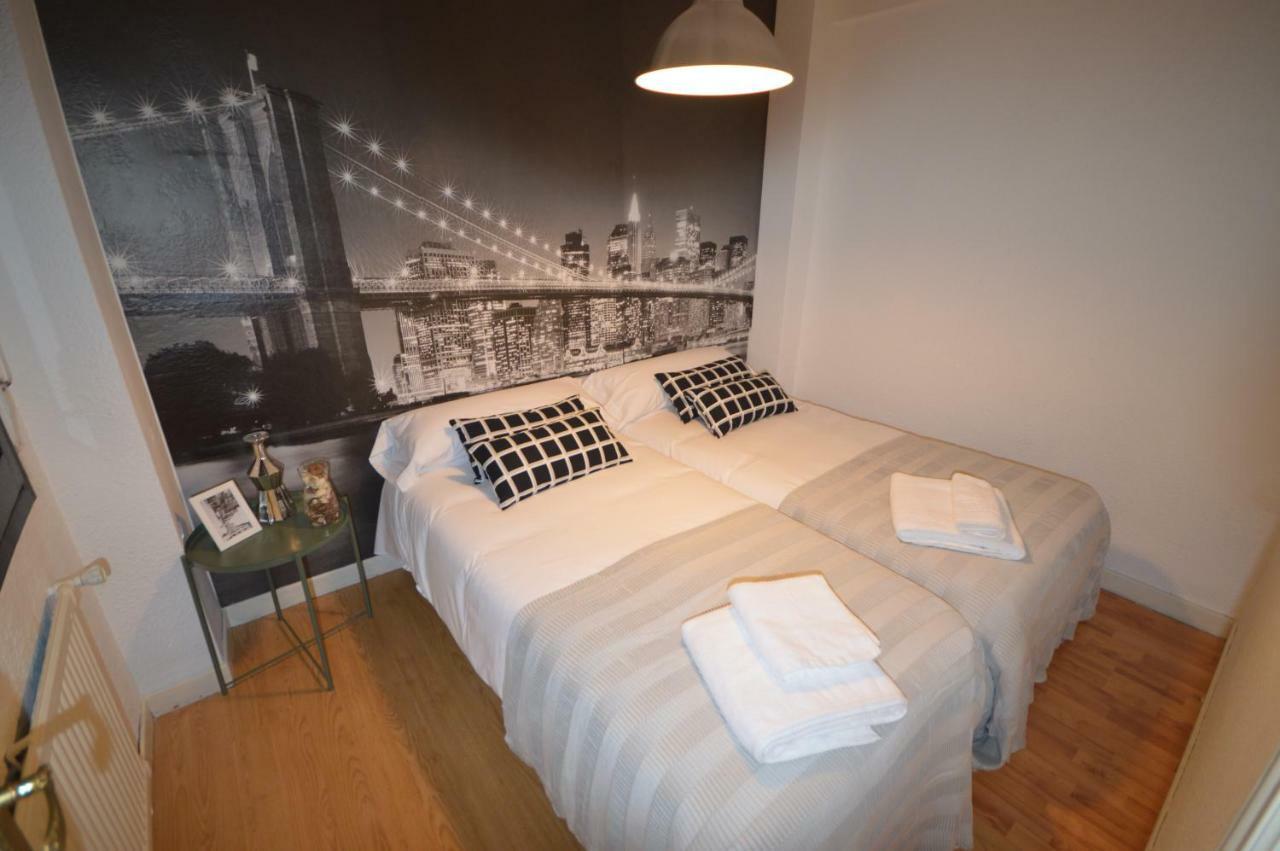 Apartamento Fleta Apartment Zaragoza Luaran gambar